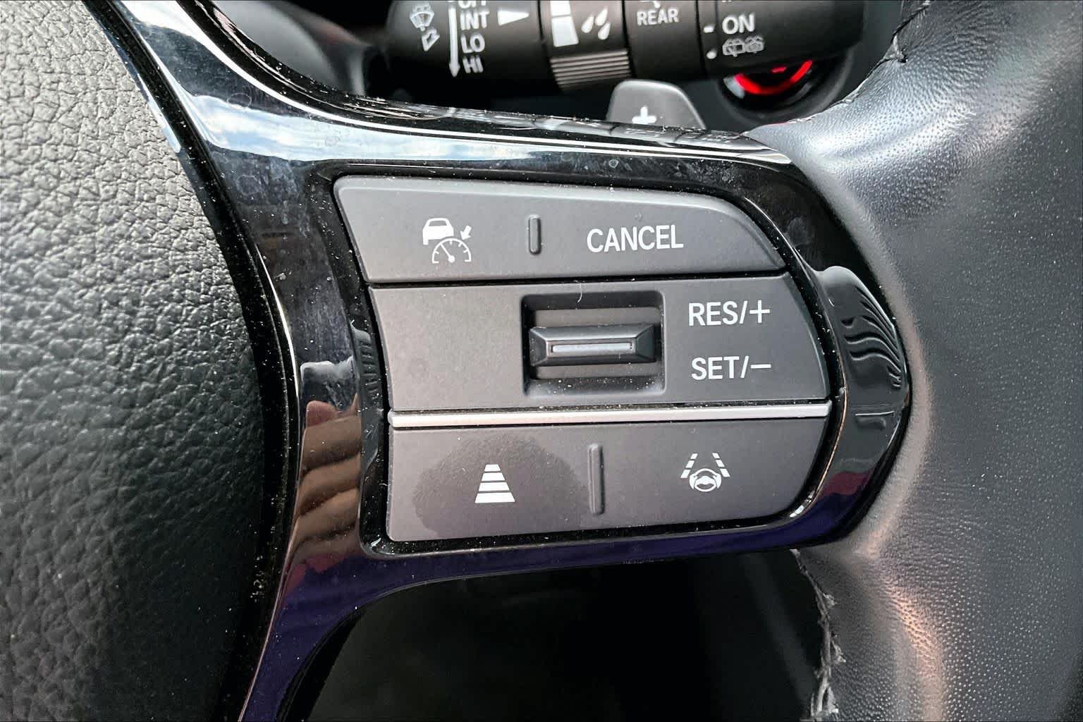 Used 2025 Crystal Black Pearl Honda Touring image 24