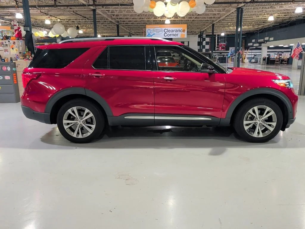 Used 2020 Red Ford Platinum image 11