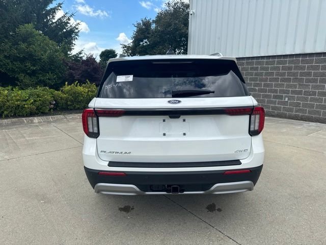 New 2026 Star White Metallic Tri-Coat Ford Platinum™ image 6