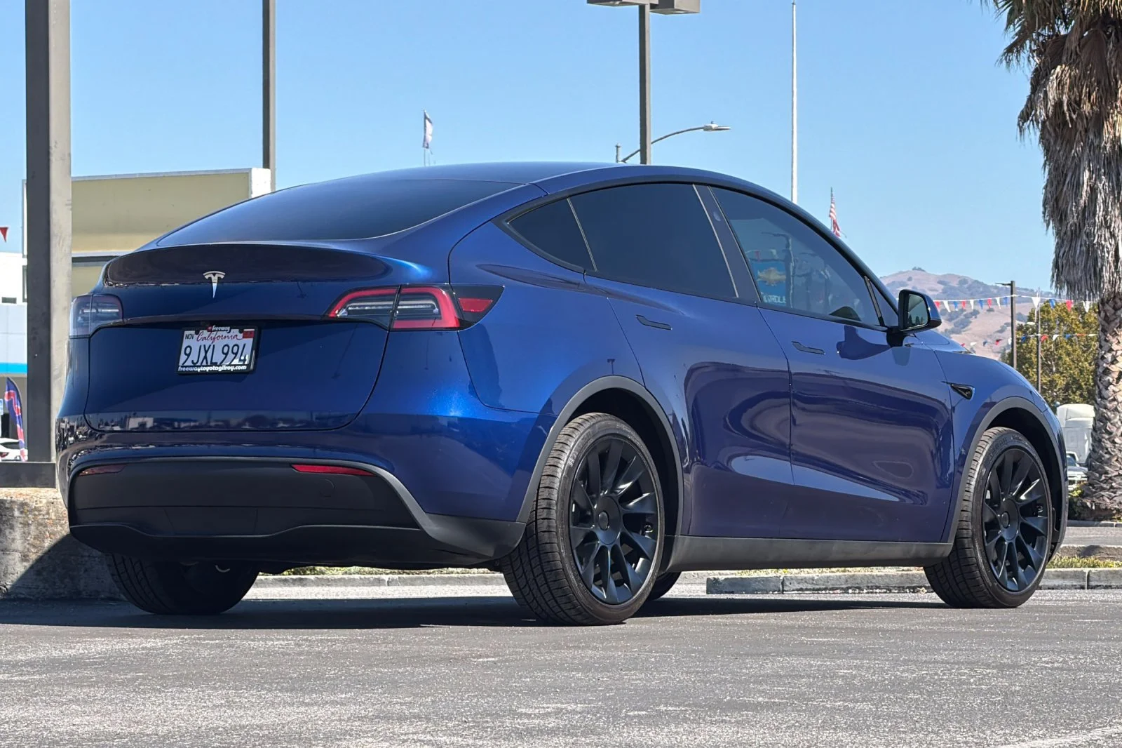 Used 2023 Blue Tesla Long Range image 4