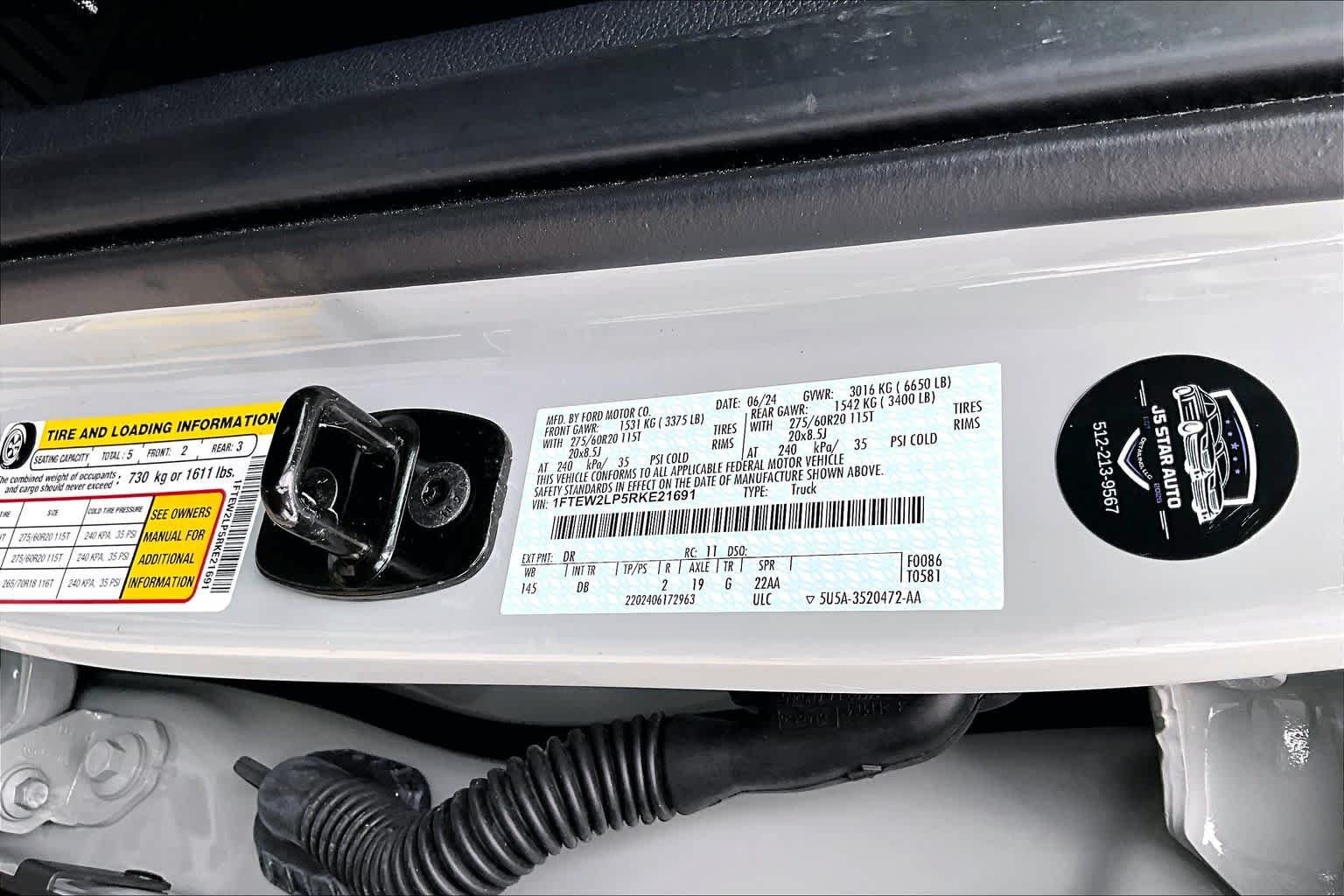 Used 2024 Avalanche Gray Ford STX image 34