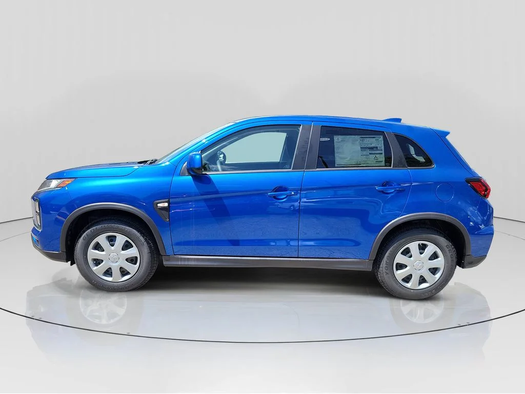 New 2027 OCTANE BLUE METALLIC Mitsubishi 2.0 S 2WD image 4