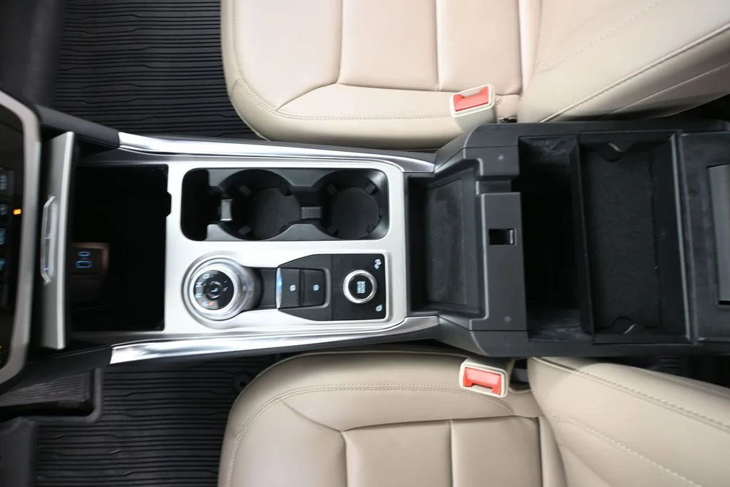 Certified Used 2022 White Ford XLT image 35