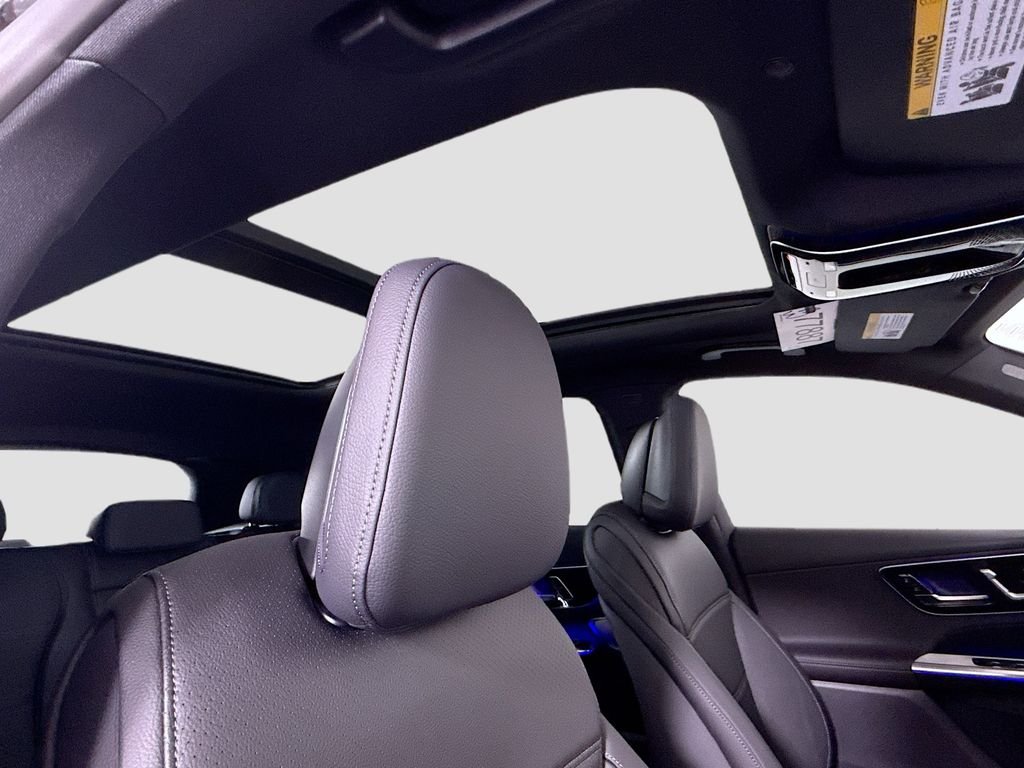 New 2026 Black Mercedes-Benz GLC 300 image 18