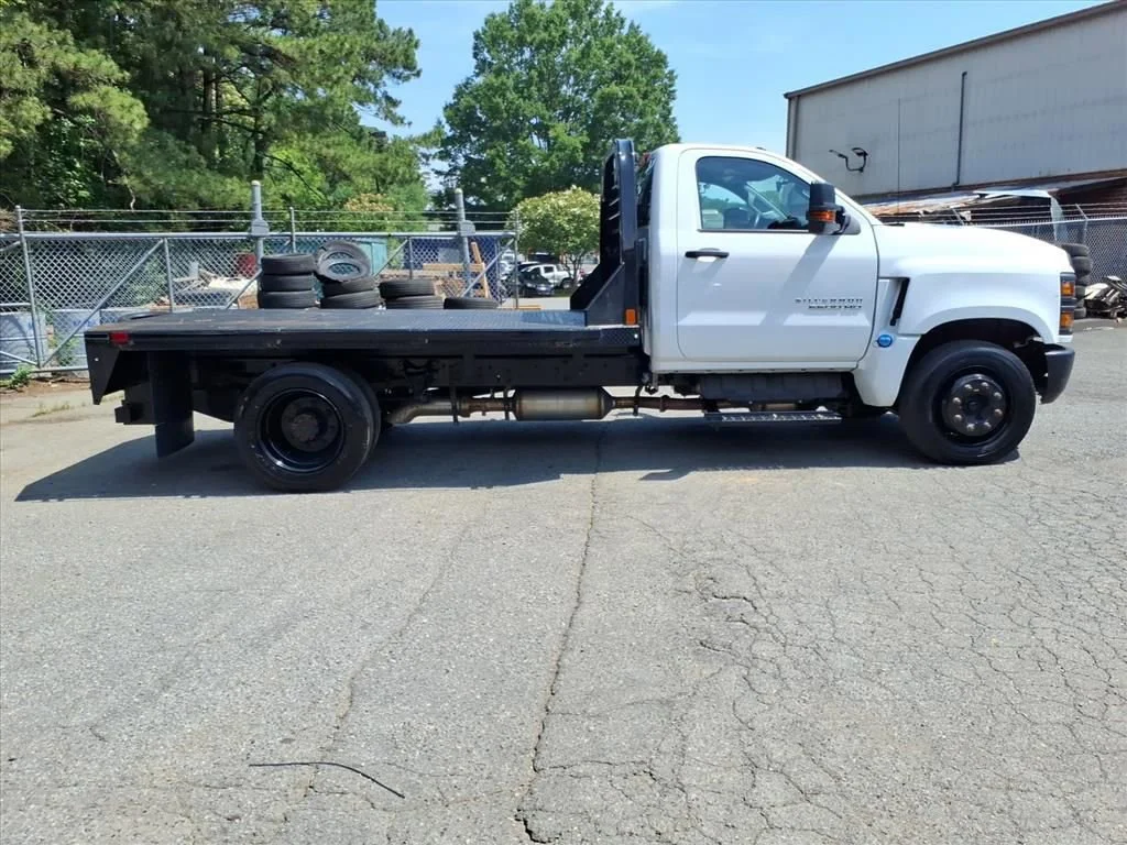 Used 2023 Summit White Chevrolet Work Truck image 34