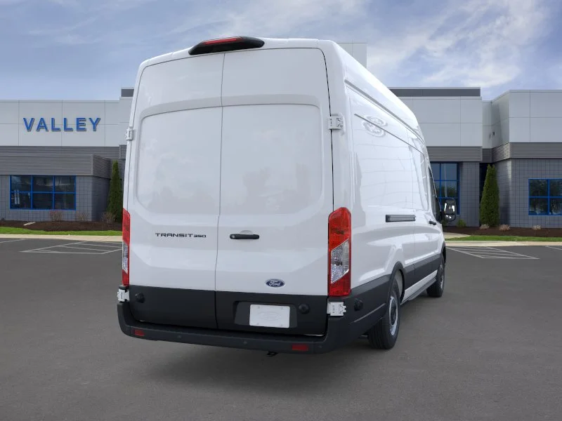 New 2026 Oxford White Ford Cargo Van image 38