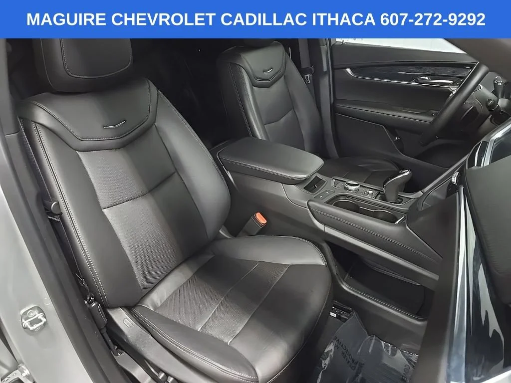 Used 2020 RADIANT SILVER METALLIC Cadillac Premium Luxury AWD image 15