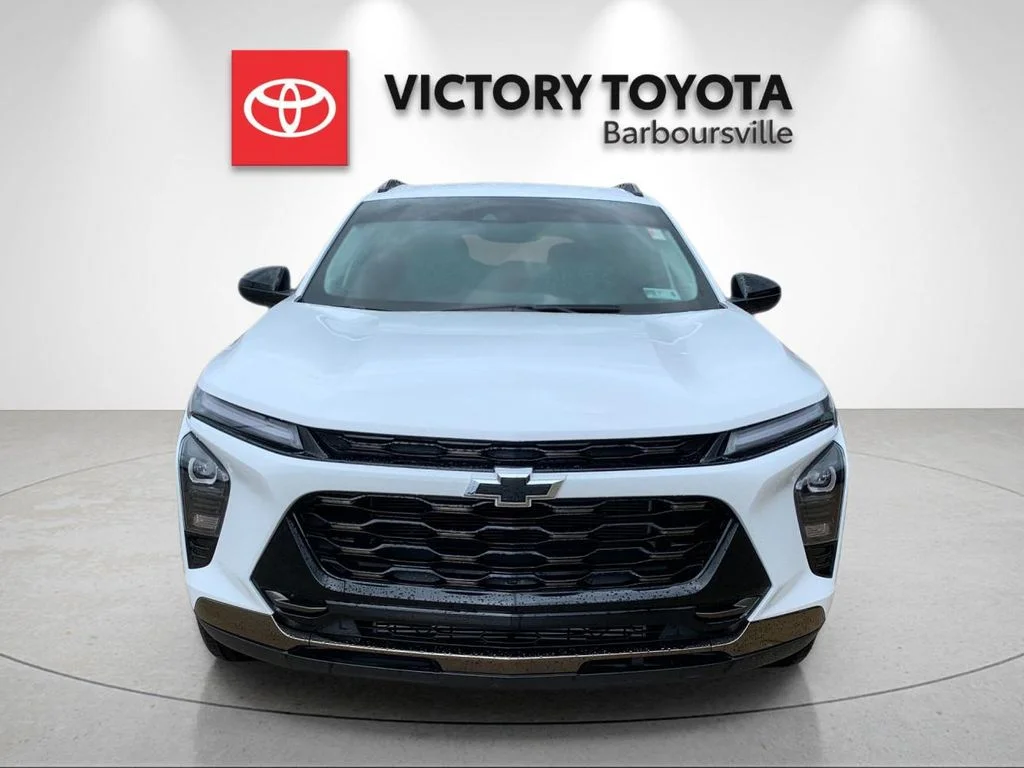 Used 2024 White Chevrolet ACTIV image 8