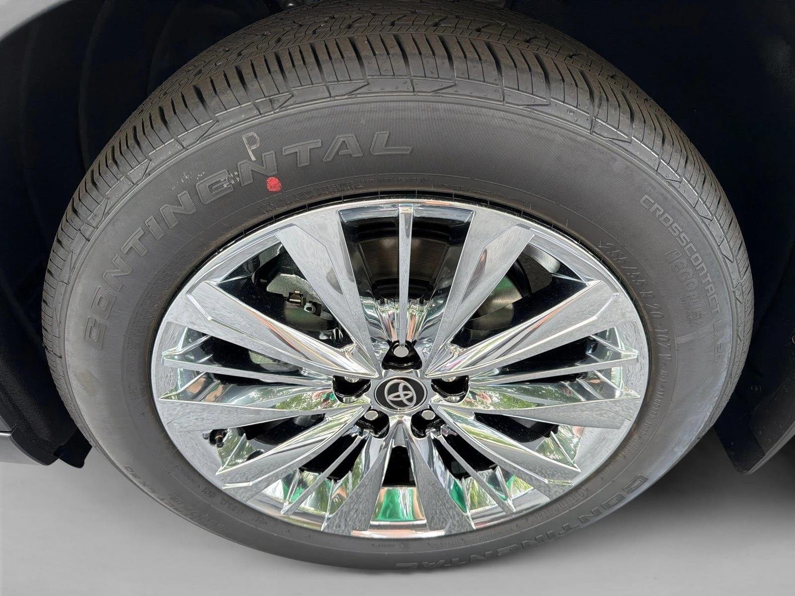New 2026 Heavy Metal Toyota Platinum image 11
