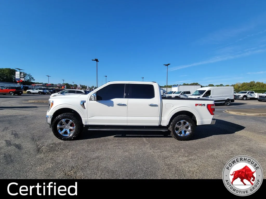 Used 2023 White Ford Lariat image 3