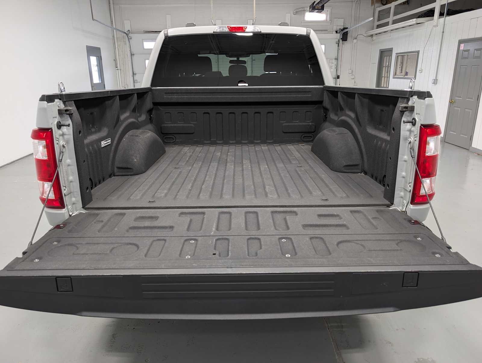 Certified Used 2023 Avalanche Gray Ford XL image 7