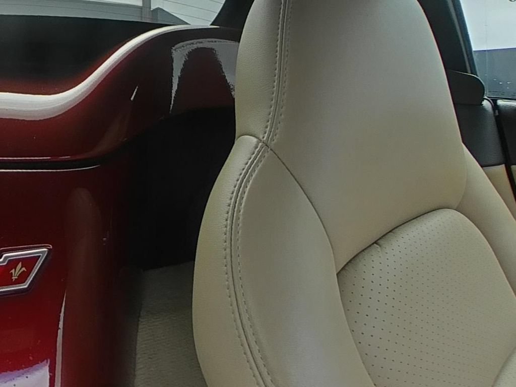 Used 2006 Monterey Red Met Tintcoat Chevrolet NA image 11