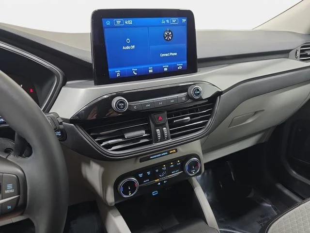 Certified Used 2023 Oxford White Ford Active image 17