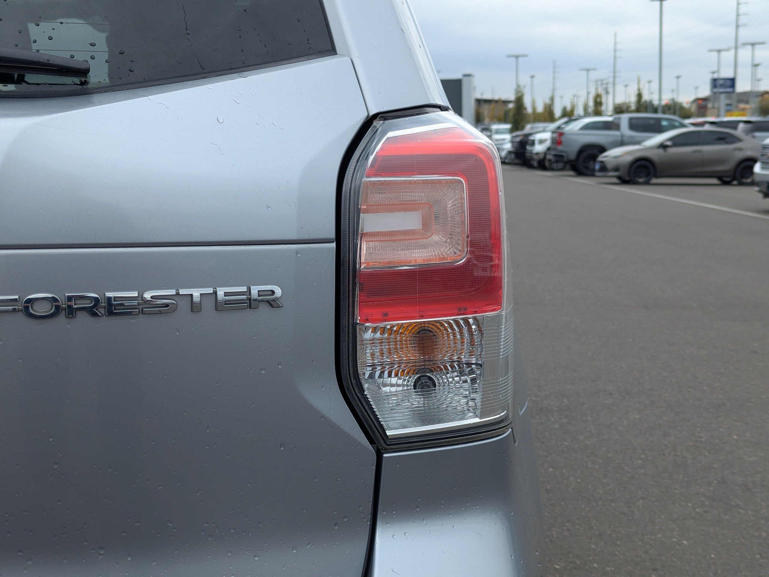 2018 Subaru Forester Limited - Photo 44