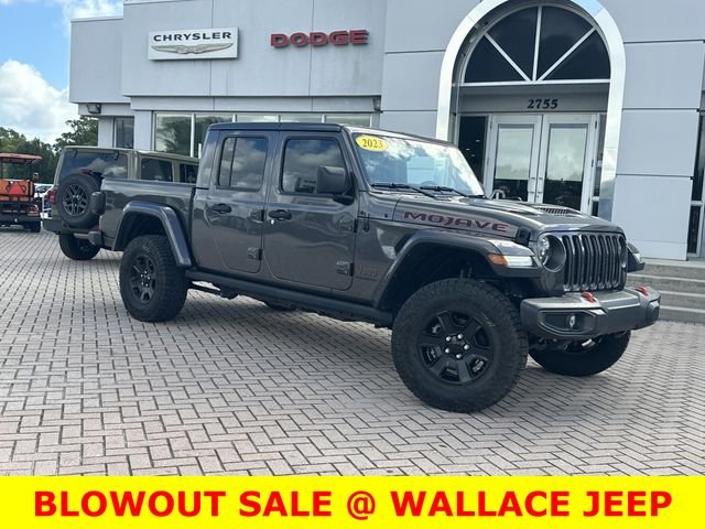 Used 2023 Gray Jeep Mojave image 2