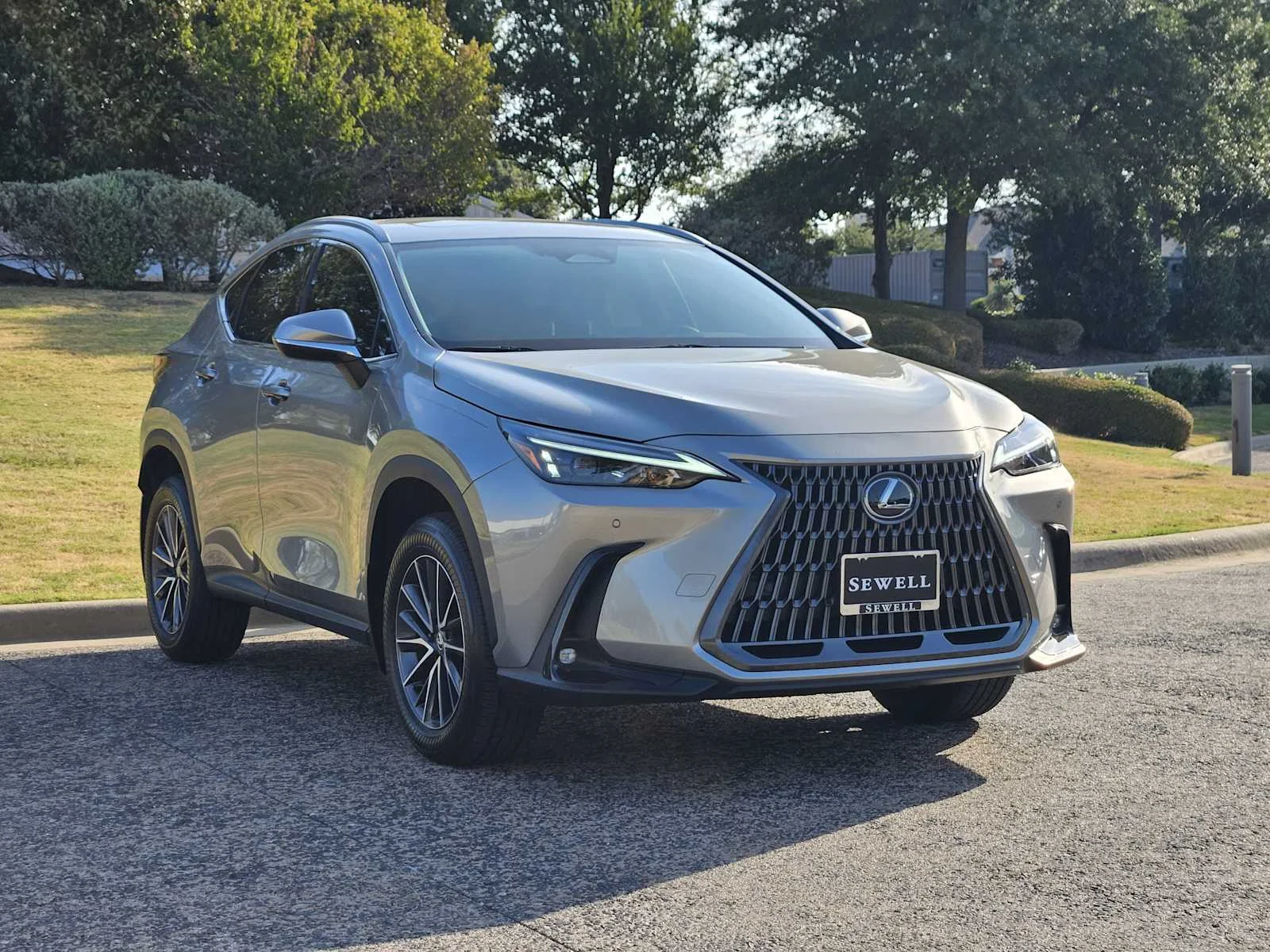 Used 2024 Atomic Silver Lexus Premium image 2