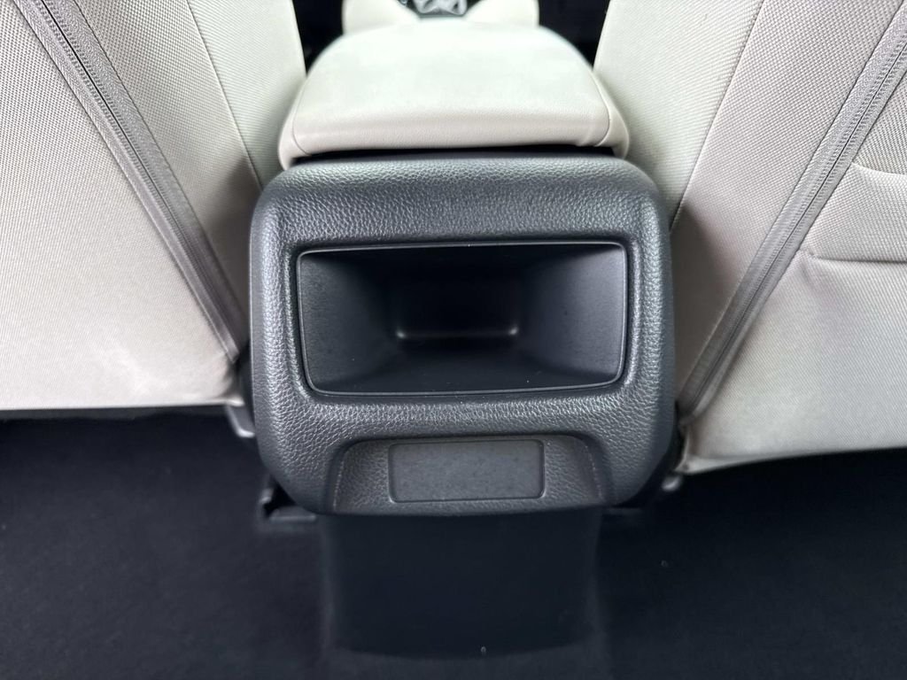Used 2024  Honda LX image 20