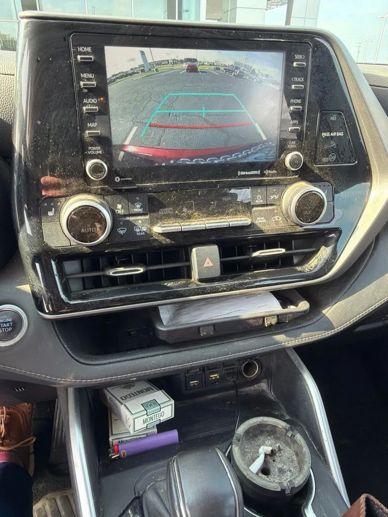 Used 2021 Red Toyota XLE image 4