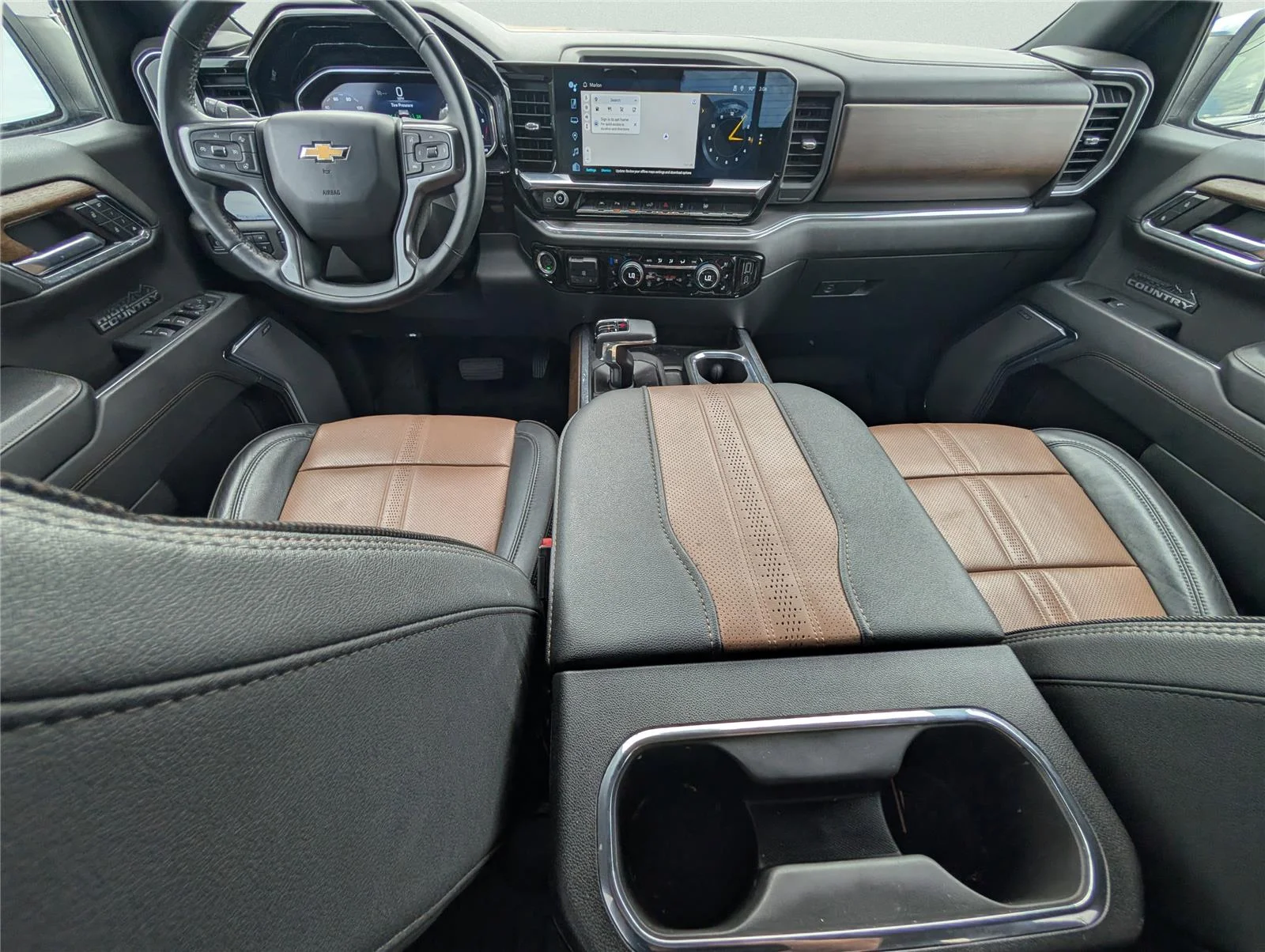 Used 2024 Black Chevrolet High Country image 29