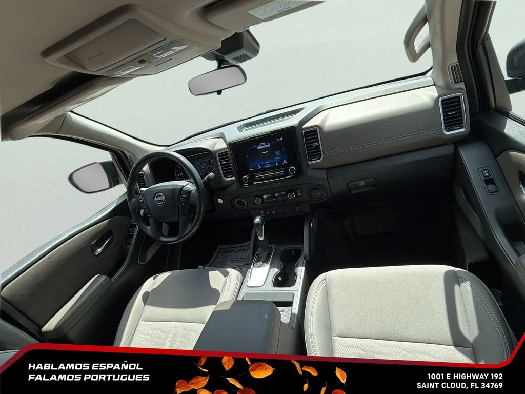 Used 2022 Green Nissan Crew Cab SV 4x4 image 28