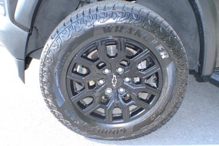 Used 2023 Black Chevrolet Trail Boss image 5