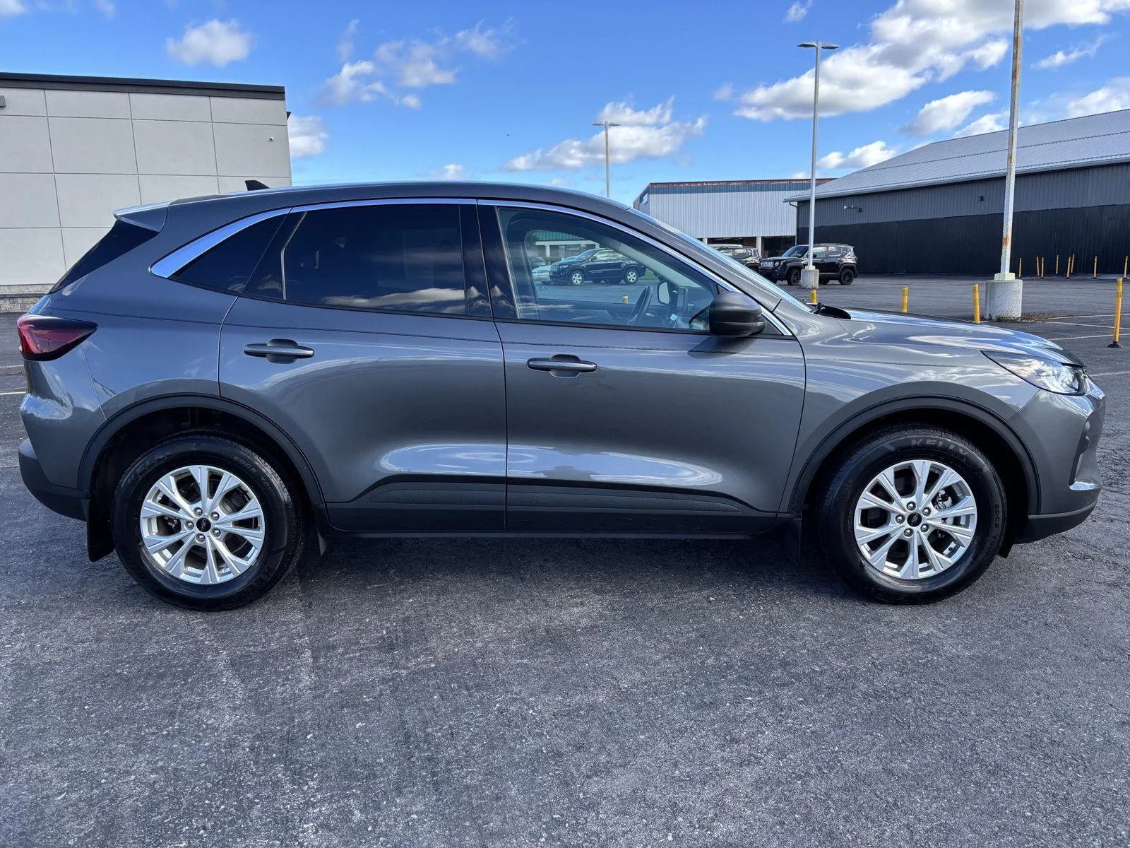 Used 2023 Gy Ford Active image 8