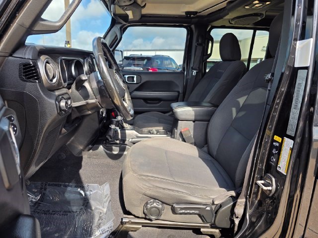 Used 2020 Black Clearcoat Jeep Sahara image 20