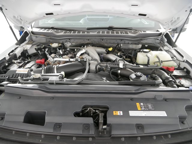 Used 2025 Oxford White Ford Crew Cab XL image 39
