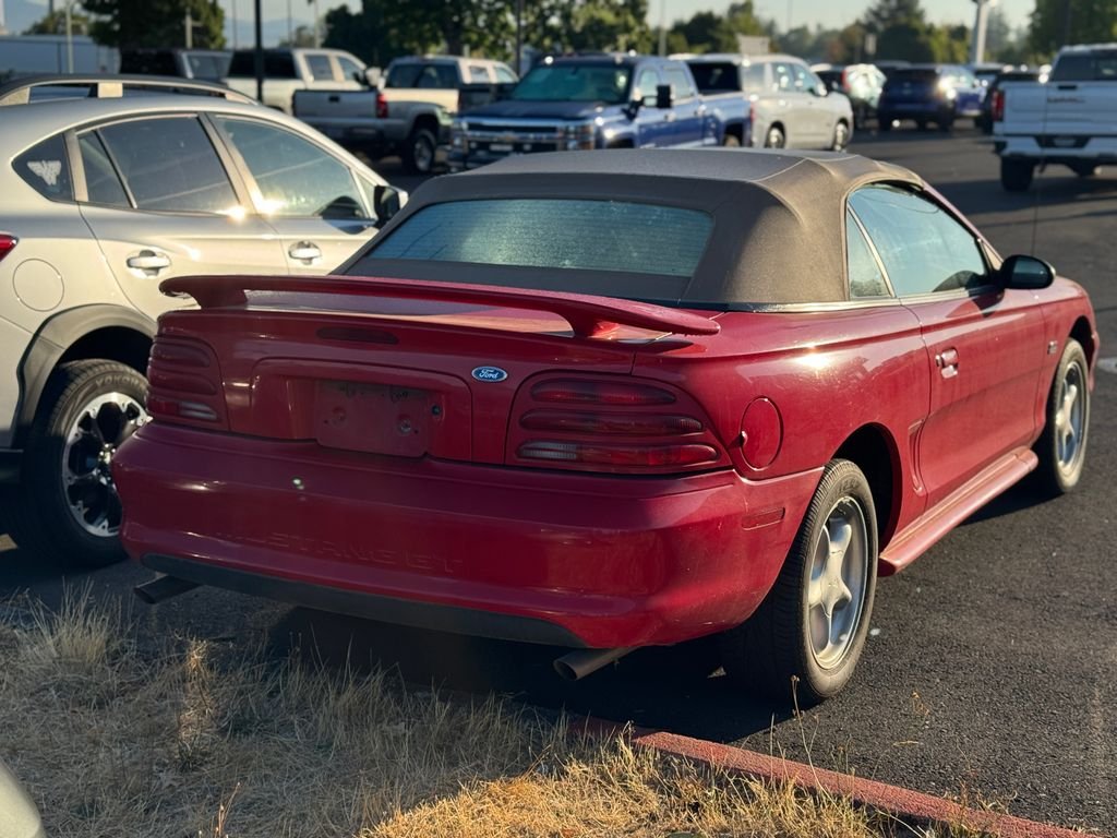 Used 1994  Ford GT image 2