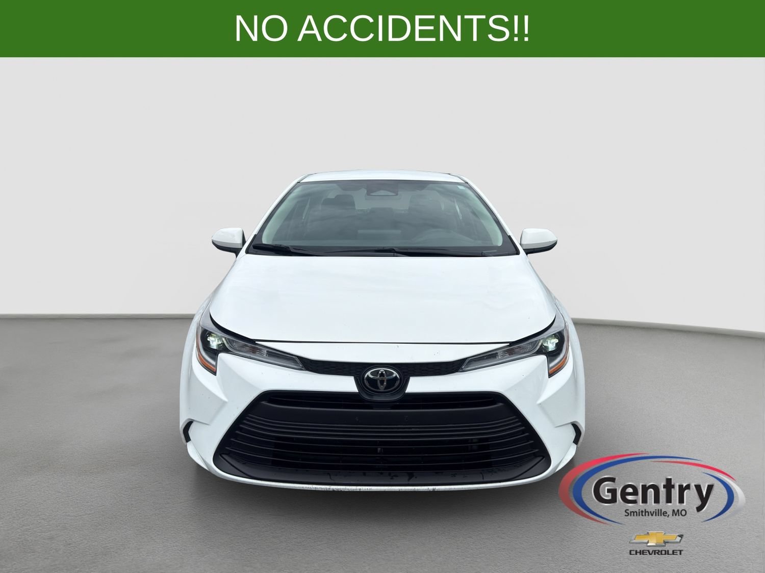 Used 2024 Toyota Corolla LE with VIN 5YFB4MDE0RP175460 for sale in Smithville, MO