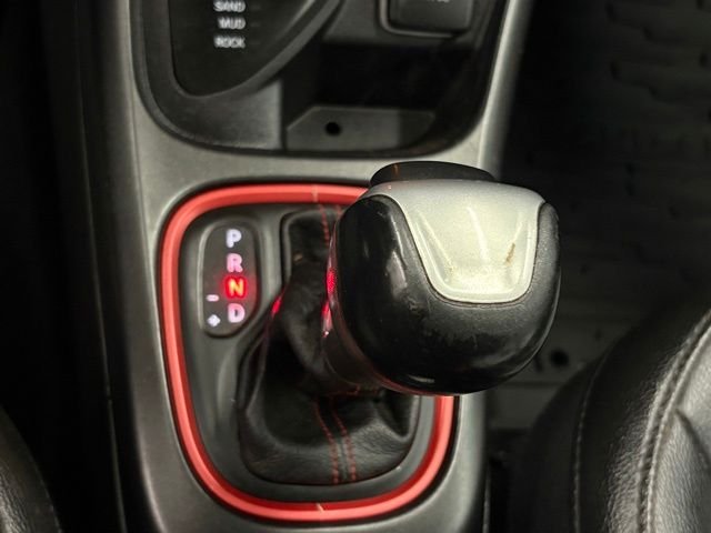 Used 2020 White Jeep Trailhawk image 30