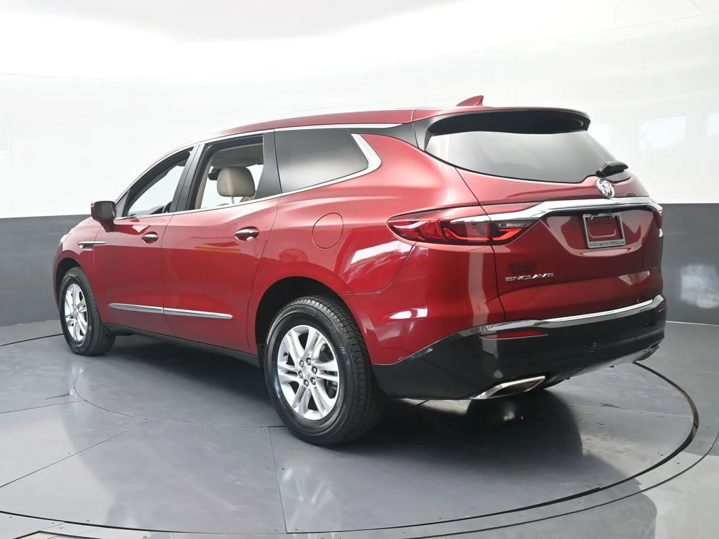 Used 2020 Red Quartz Tintcoat Buick Essence image 4