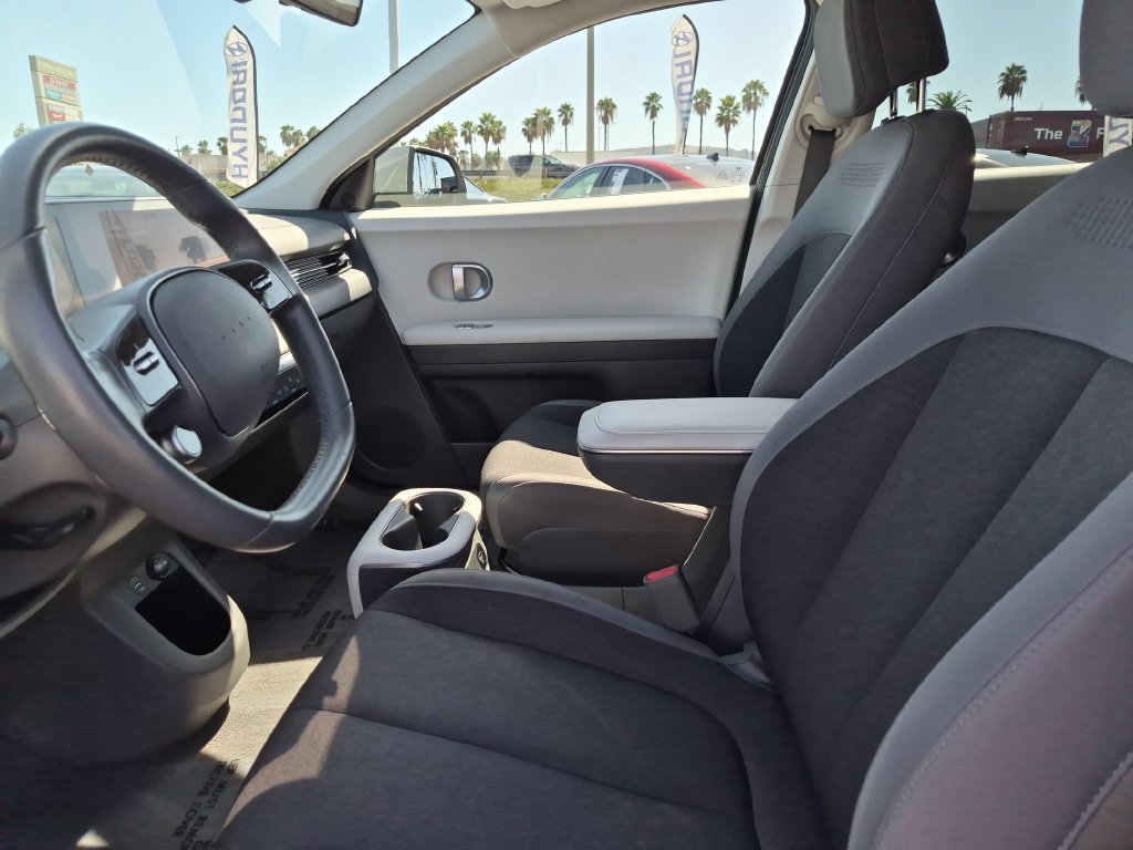 2024 Hyundai IONIQ 5 SE - Photo 15