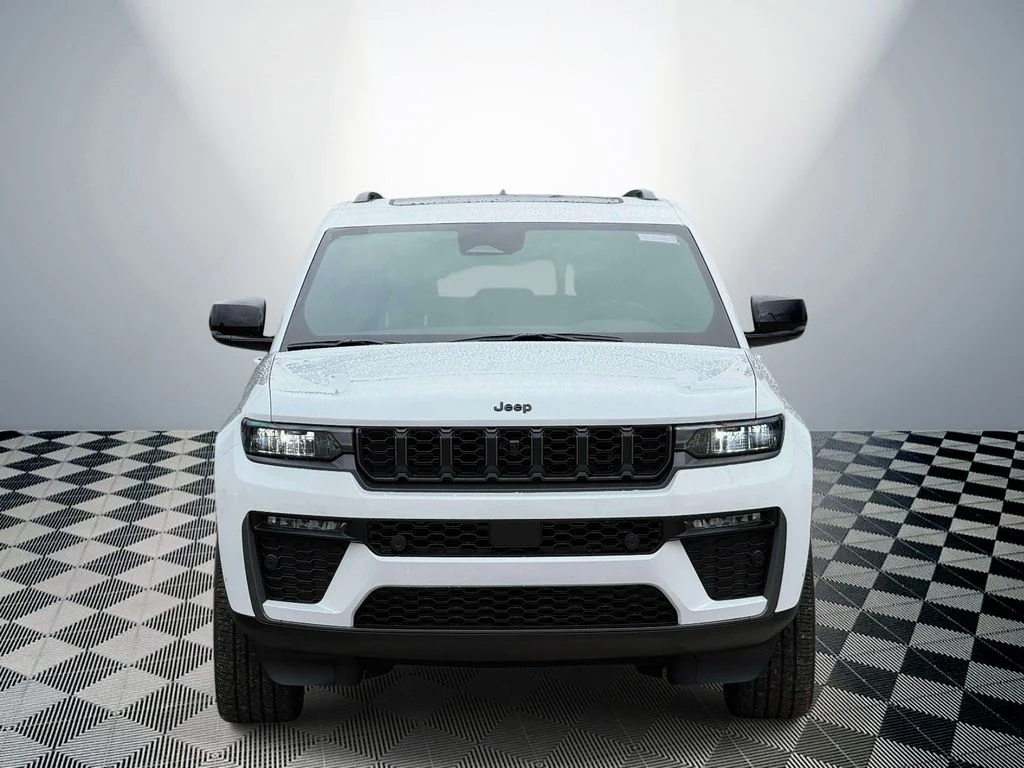 New 2026 Bright White Clearcoat Jeep Limited image 2