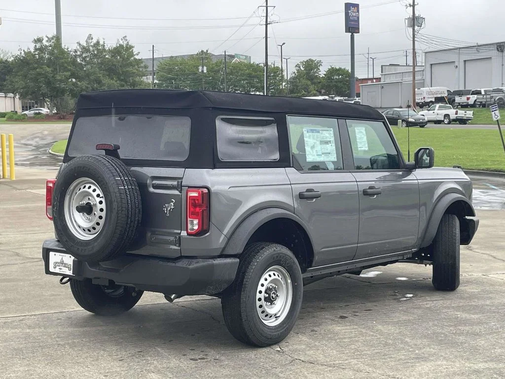 New 2025 Gray Ford Base image 3
