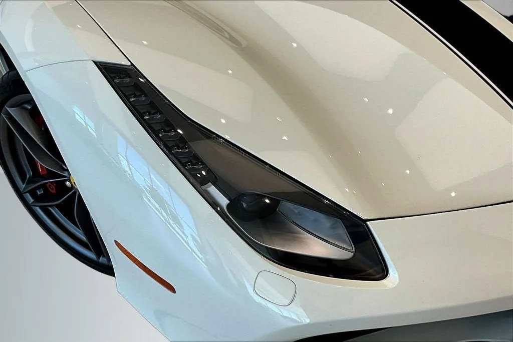 Used 2017 Bianco Avus Ferrari  image 25