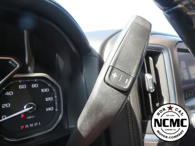 Used 2021 Black GMC AT4 image 43