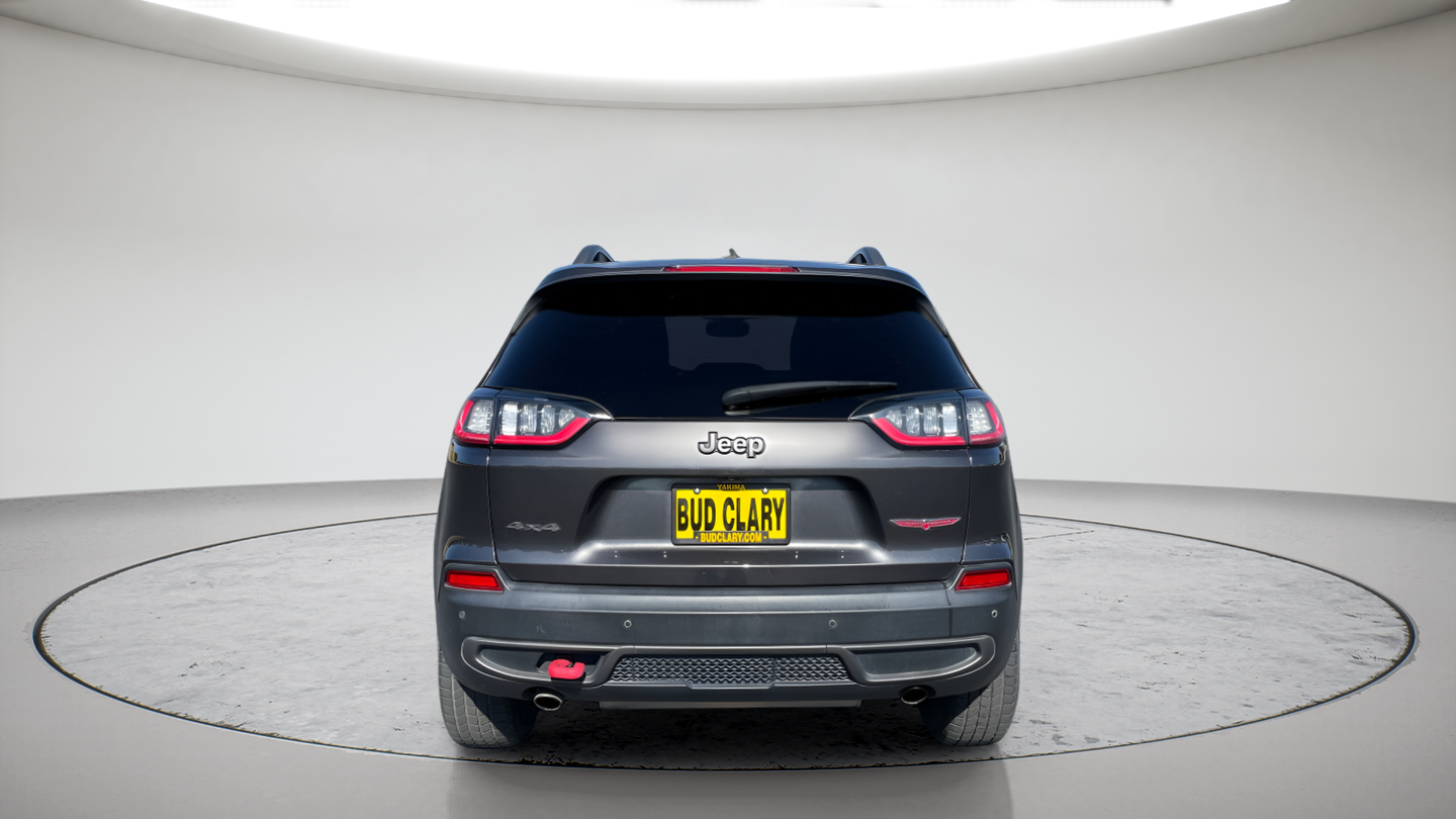 Used 2019 Gray Jeep Trailhawk image 6