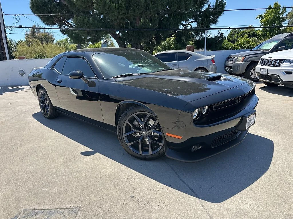 2021 Dodge Challenger GT Auto's photo