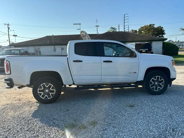 Used 2021 White GMC AT4 w/Leather image 16