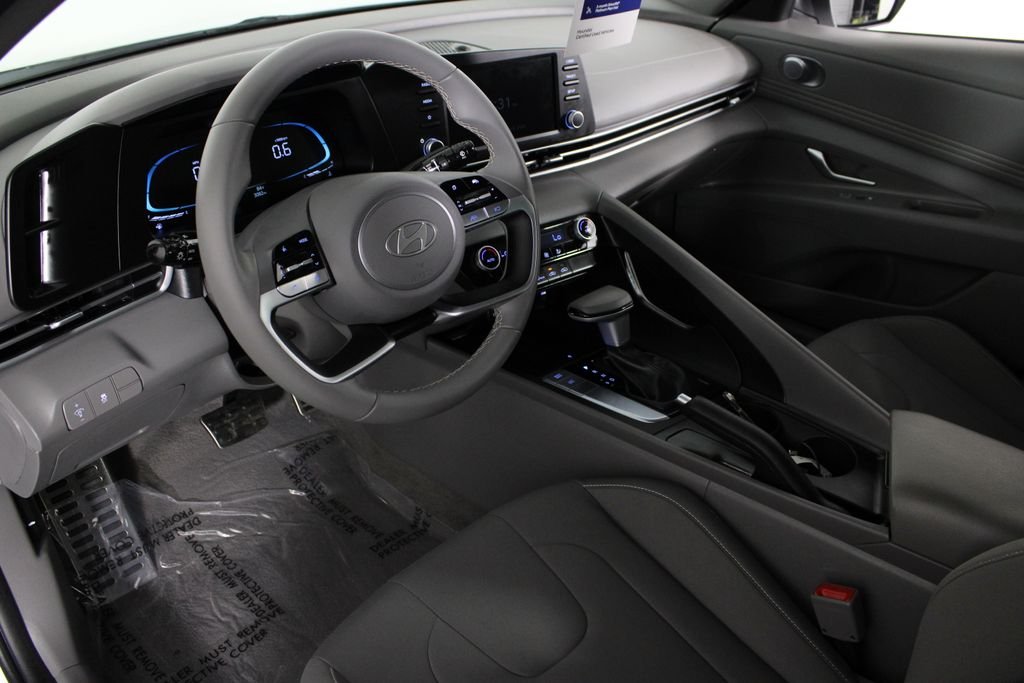 Certified Used 2026 White Hyundai SEL Sport image 19