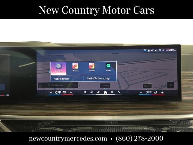 Used 2024 Black BMW xDrive40i image 27