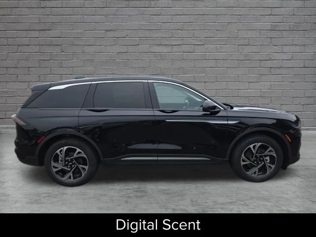New 2026 Infinite Black Metallic Clearcoat Lincoln Premiere image 8
