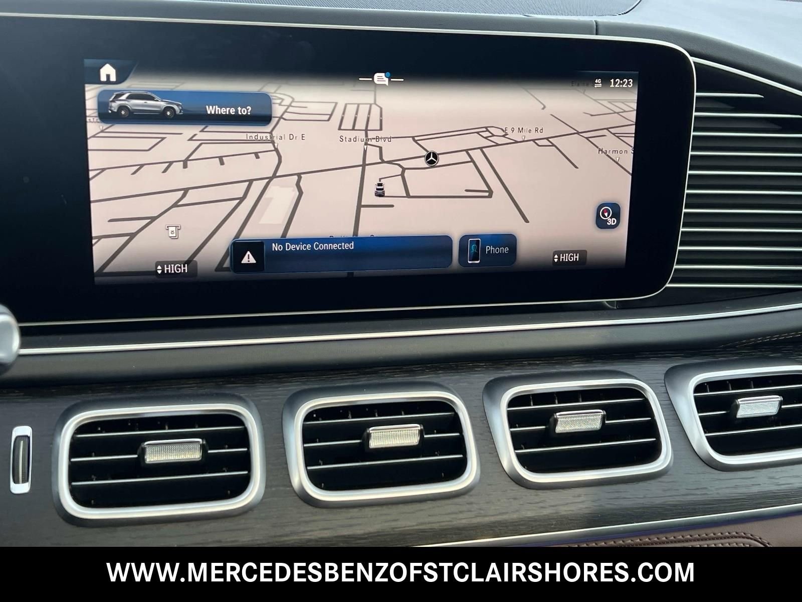 New 2026 Polar White Mercedes-Benz AMG® GLE 63 S 4MATIC+ SUV image 25