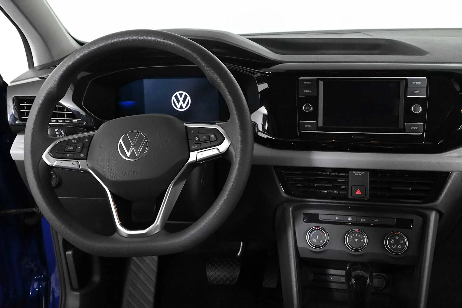 Used 2022 Dusk Blue Metallic Volkswagen S image 3