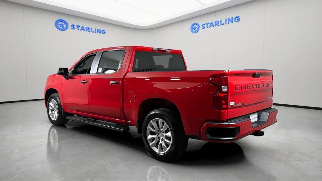Used 2025 Red Hot Chevrolet Custom image 5