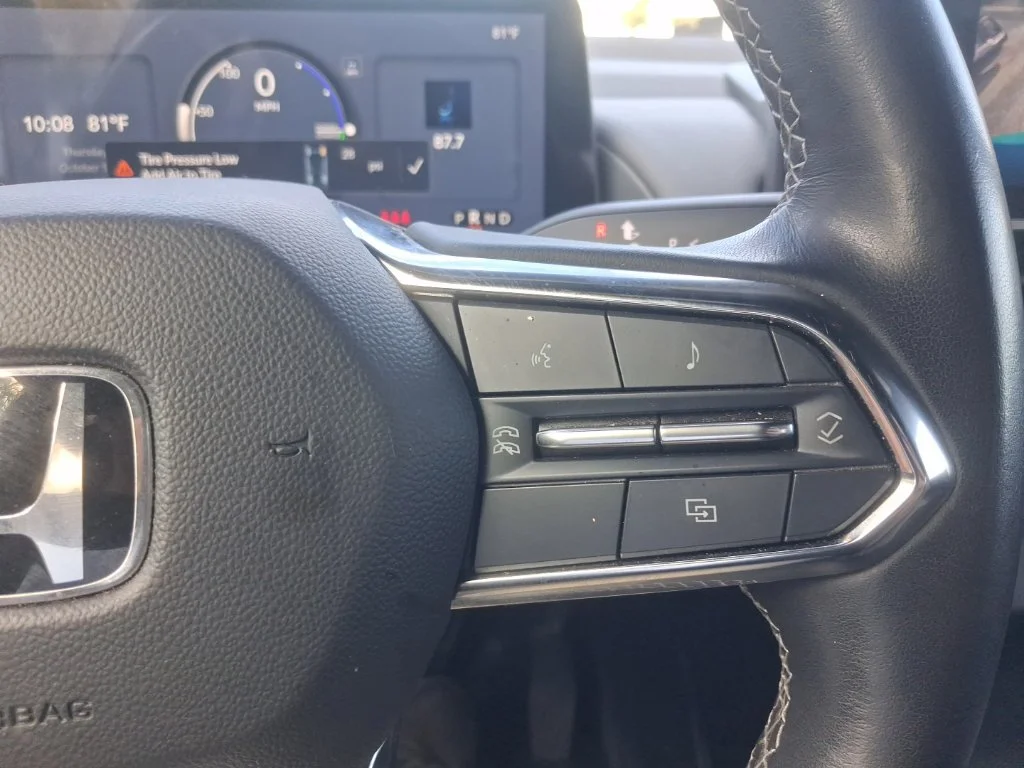 Used 2024  Honda Touring image 31