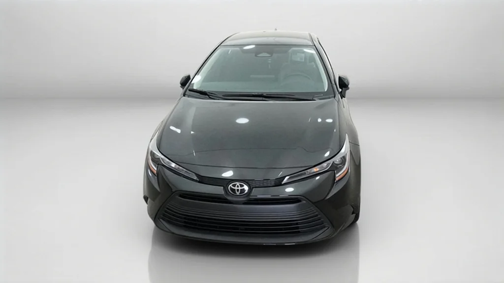 New 2027 Inked Toyota LE image 16