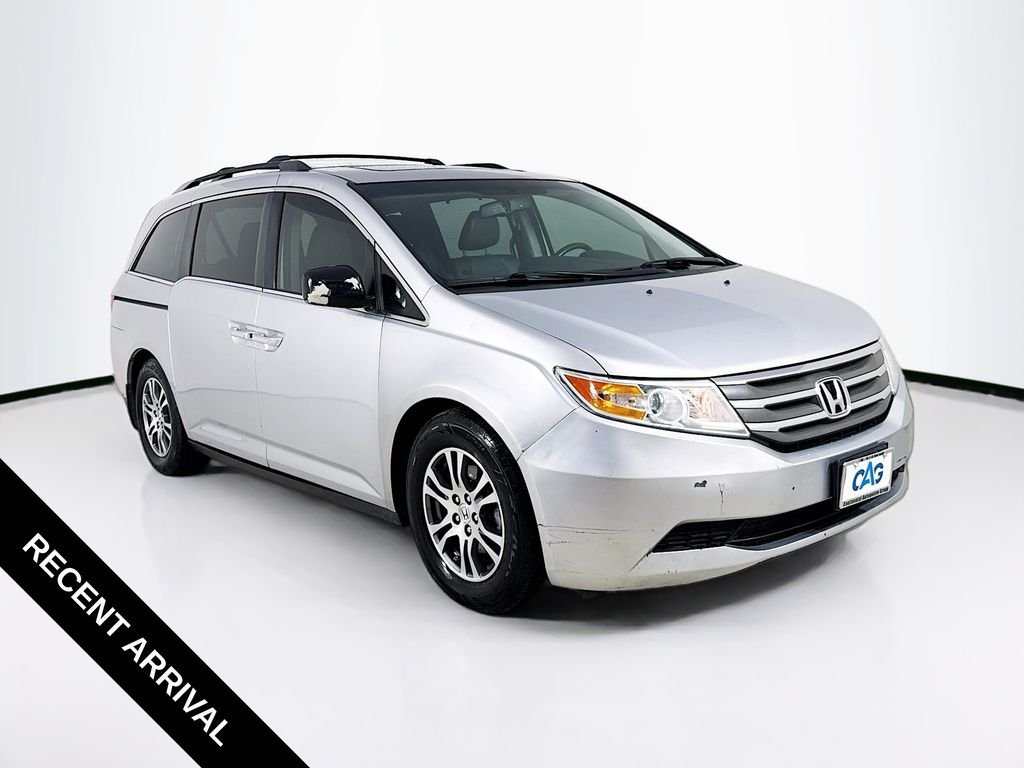 Used 2013 Silver Honda EX-L image 1