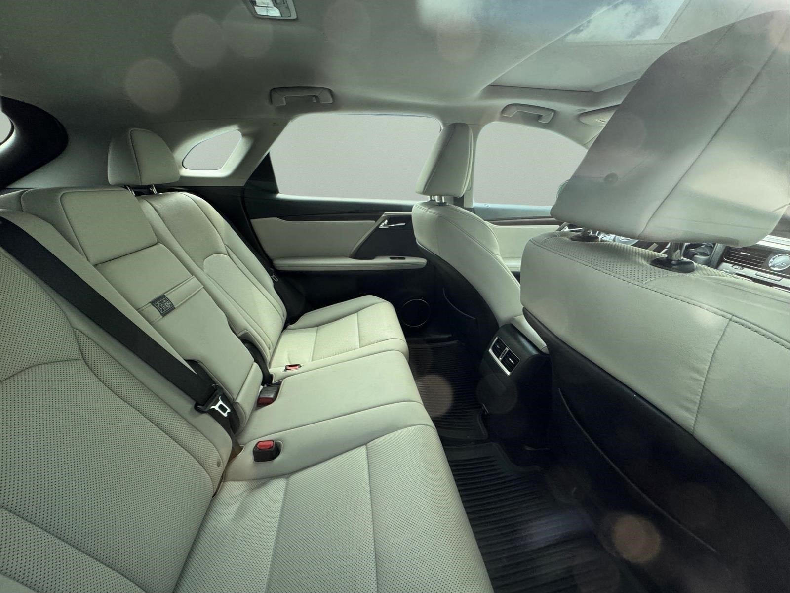 Used 2020 Eminent White Pearl Lexus RX 350 image 16